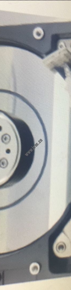 HP服务器2块IBM SCSI硬盘开盘,盘片被划伤数据无法恢复